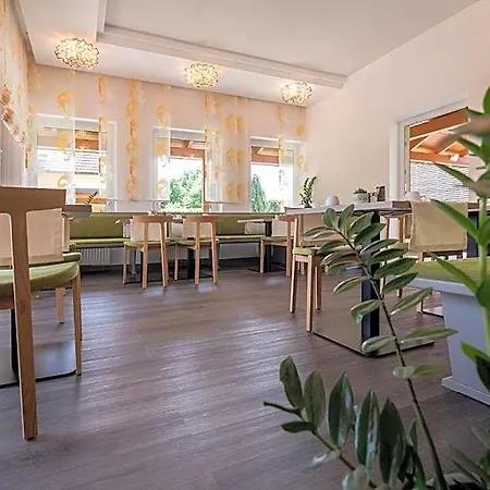 Hotel Birkenhof Бад-Радкерсбург
